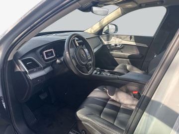 Volvo XC90 - 9