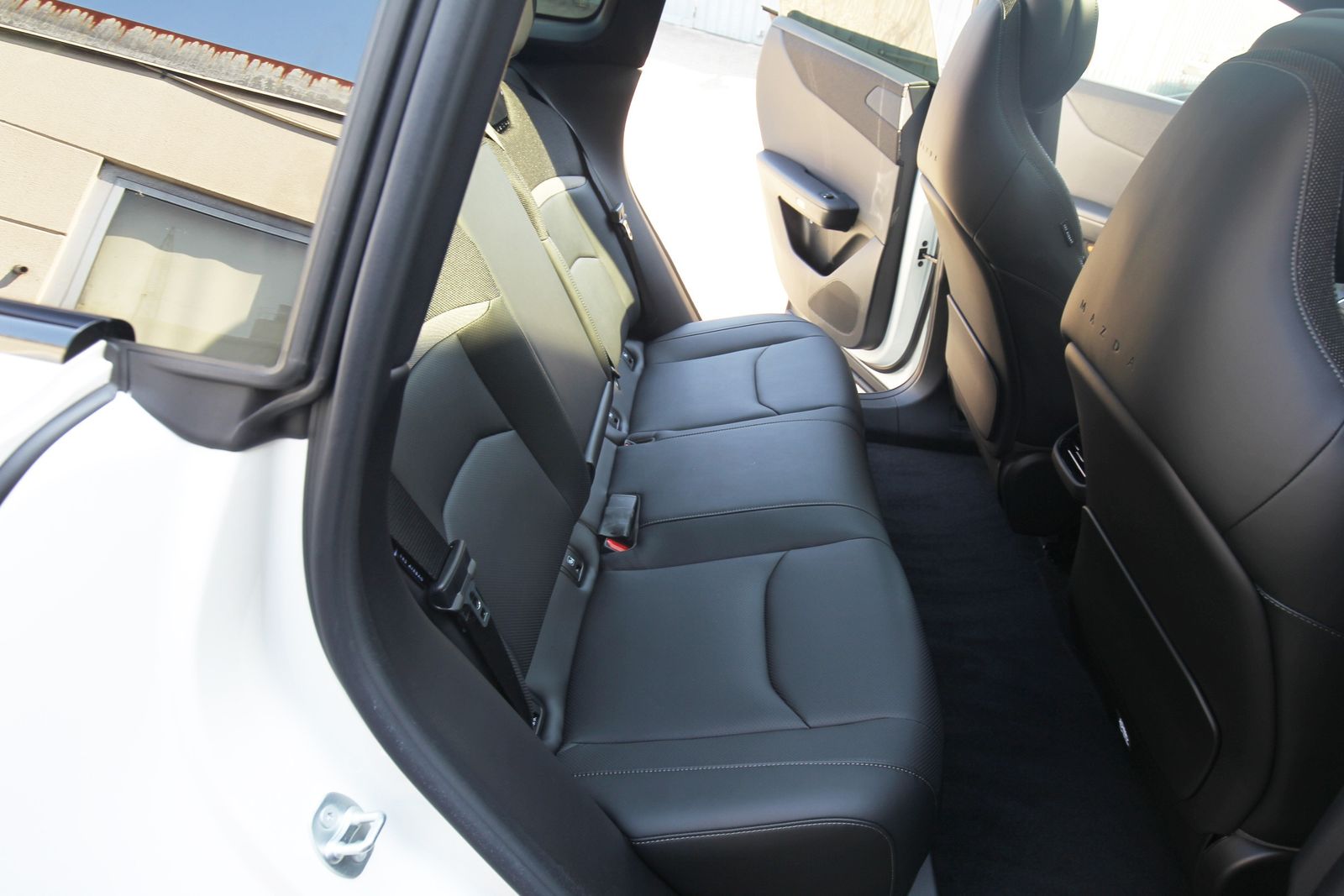 Mazda CX-6e - Bild 18
