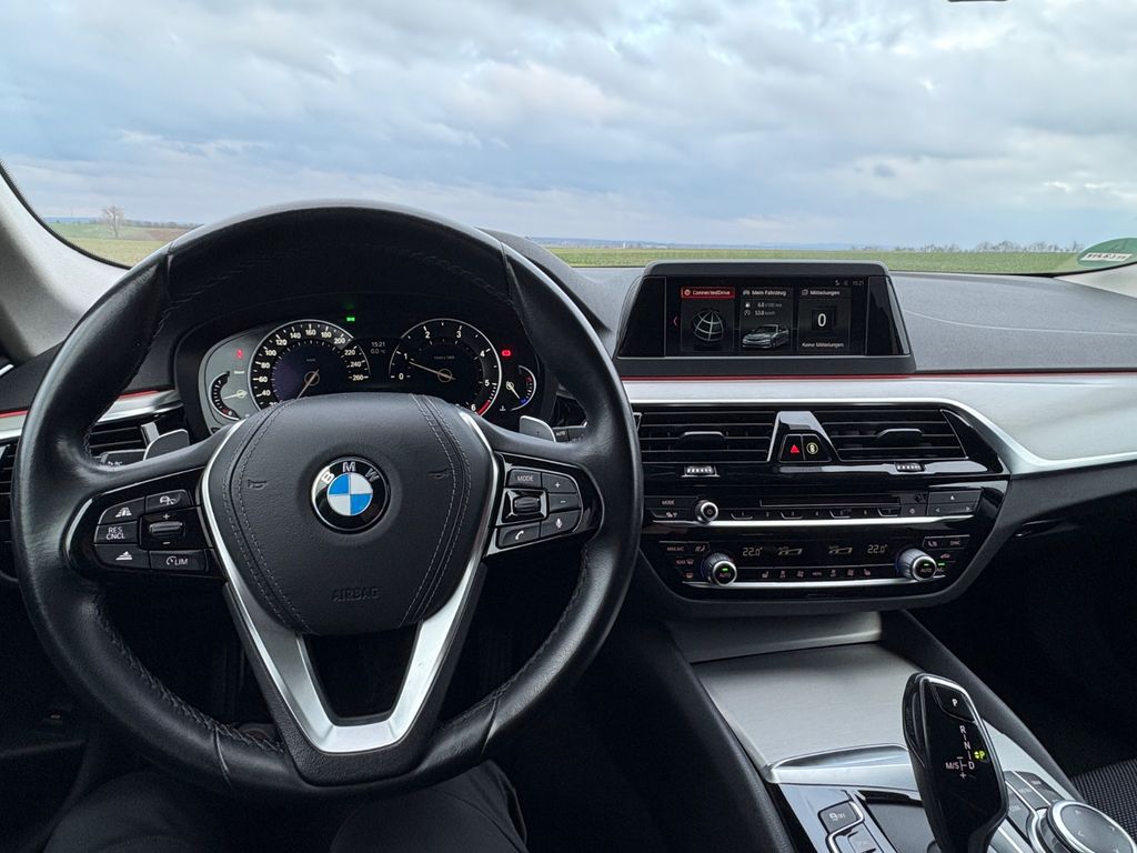 Image of BMW 520