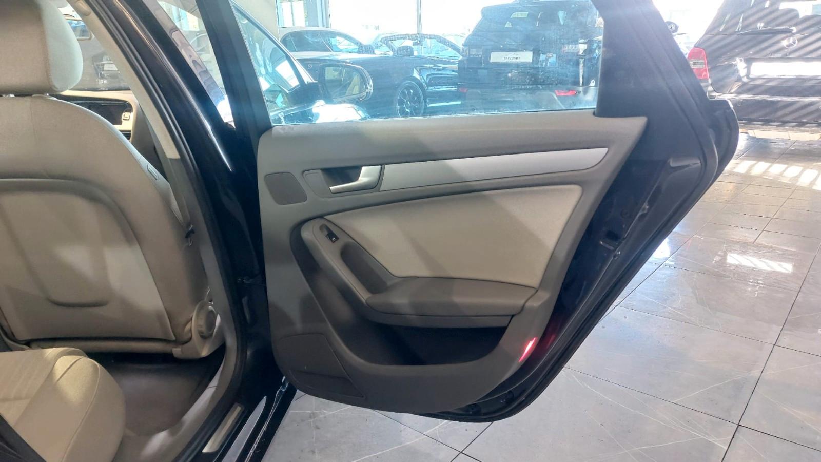 Audi A4 Lim. Ambiente *Erst 98tkm*Automatik*PDC*