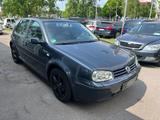 Volkswagen Golf 1.6 Auto Highline*Navi*Sitz-H*Schiebedach* - Volkswagen Golf aus 2003: 1.6