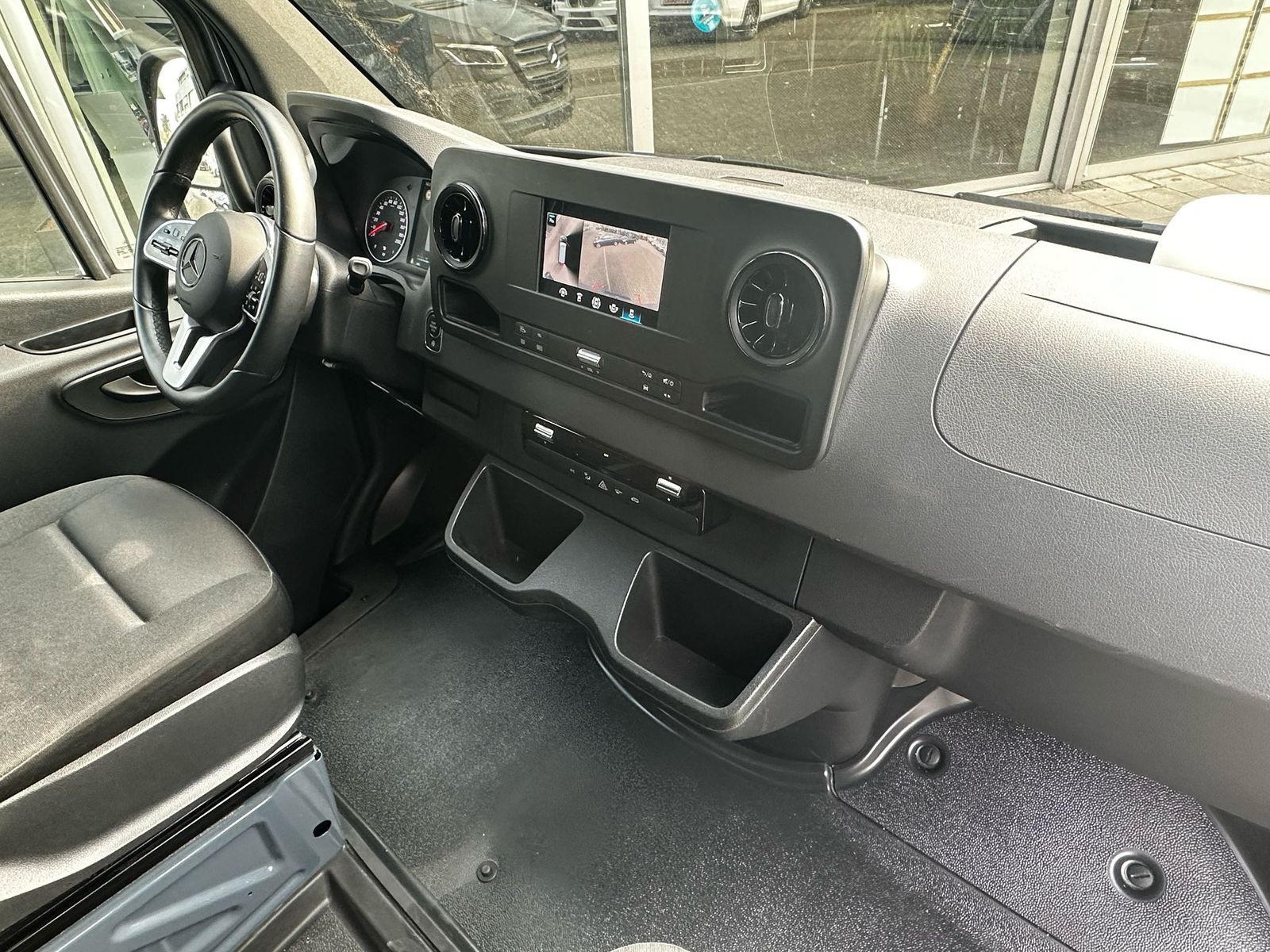 Fahrzeugabbildung Mercedes-Benz Sprinter 315d 9G FWD L2/H2 LED+NAV+360+ACC+VOLL+