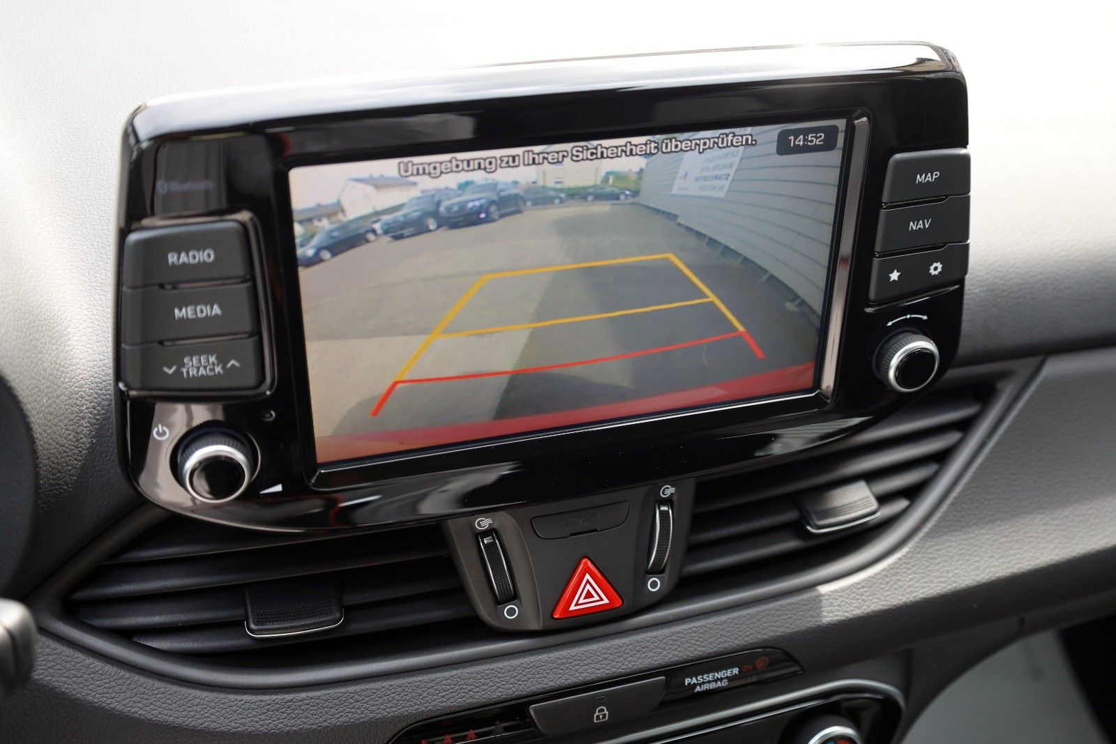 Fahrzeugabbildung Hyundai i30 1.4 Trend Navi,Kamera,SH, Spurhalte, CarPlay