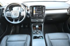 Fahrzeugabbildung Volvo XC40 T3 Schalter Inscription*RFK*FSHZG*BLIS*AHK