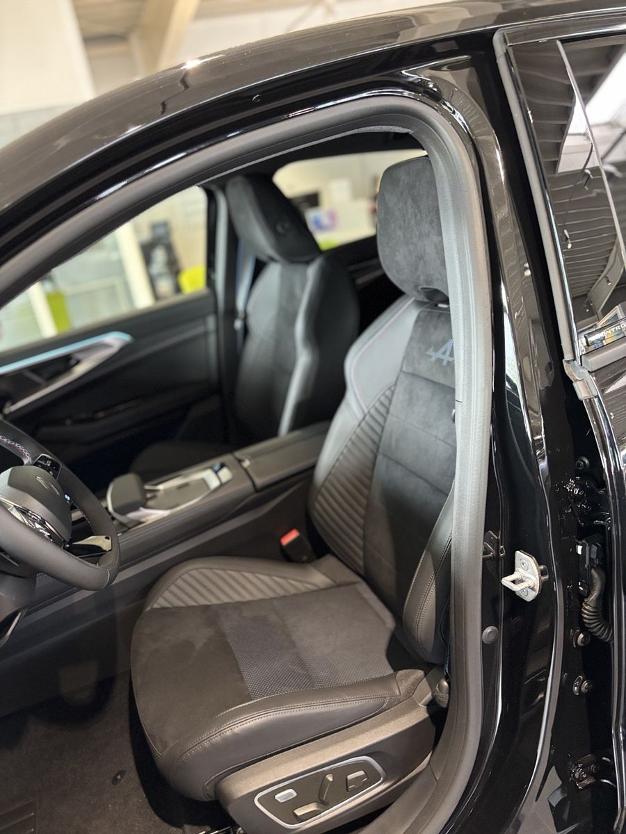 Renault Rafale - Bild 20