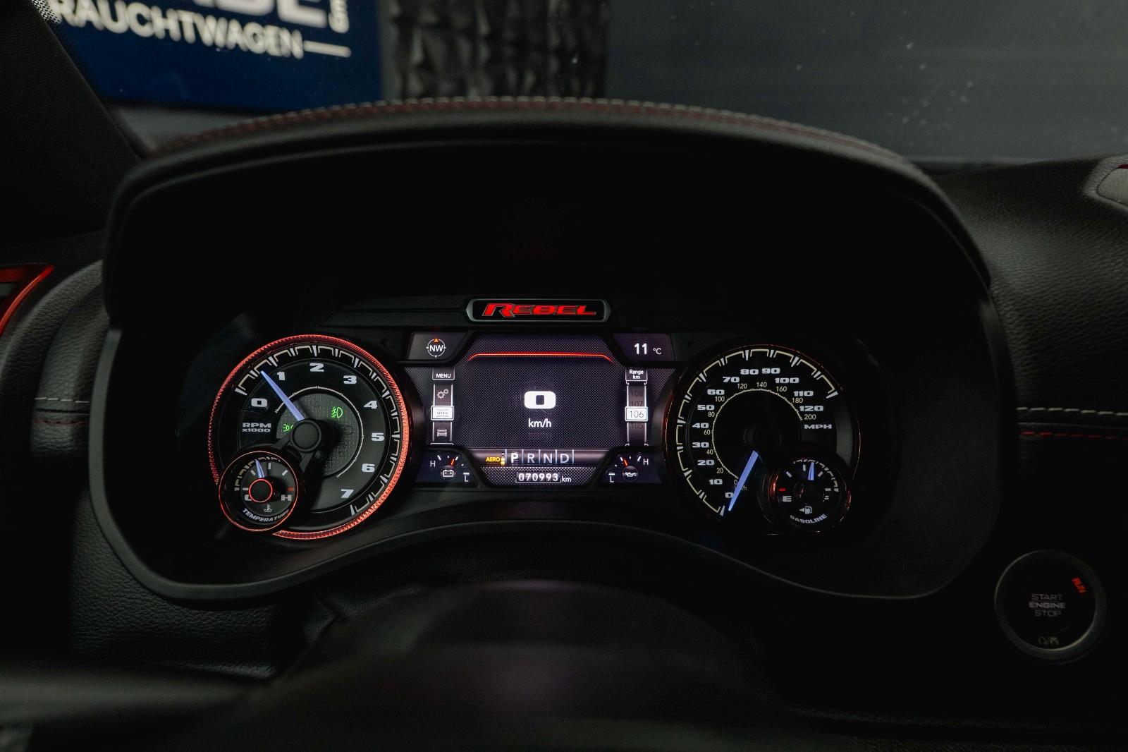 Dodge Ram 5.7 V8 HEMI 4x4 REBEL AXLE LOCK Airmatic LED, миниатюра 28