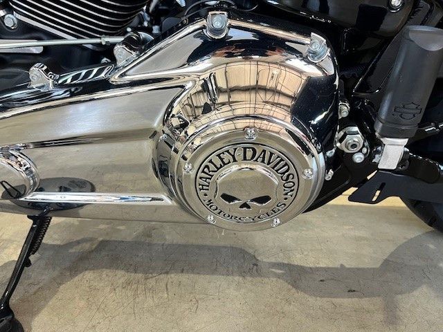 Fahrzeugabbildung Harley-Davidson FLSB Sport Glide 107 cui Jekill&Hyde