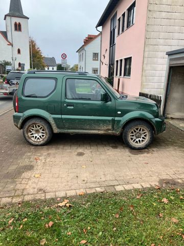 Suzuki Jimny 1.3 4WD Geländebereifung