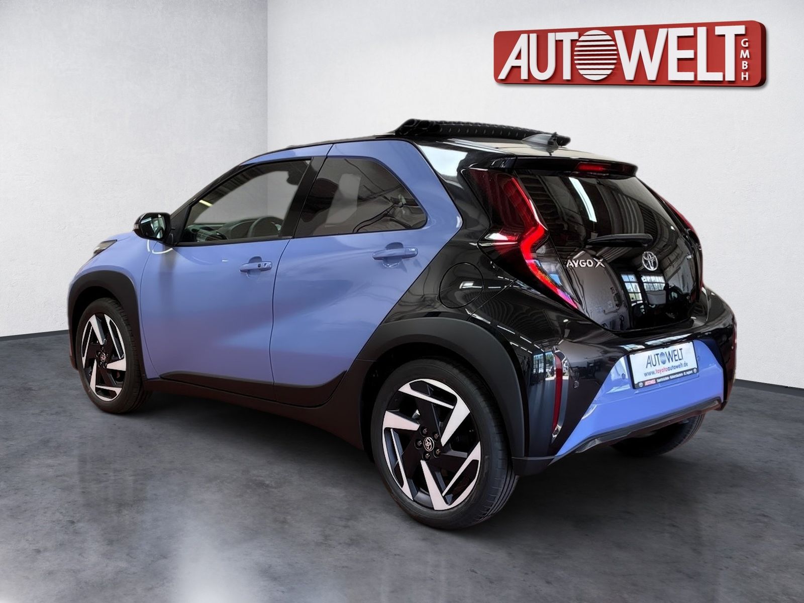 Fahrzeugabbildung Toyota Aygo X Lounge Hybrid Premium Canvas Faltdach +JB