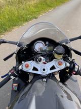 BMW S1000RR - BMW MOTORRAD S1000RR