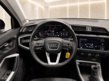 Audi Q3 - 12