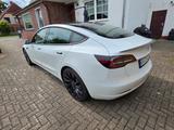 Tesla Model 3 Performance mit Enhanced Autopilot - Tesla Model 3: Performance