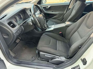 Volvo V60 - 9