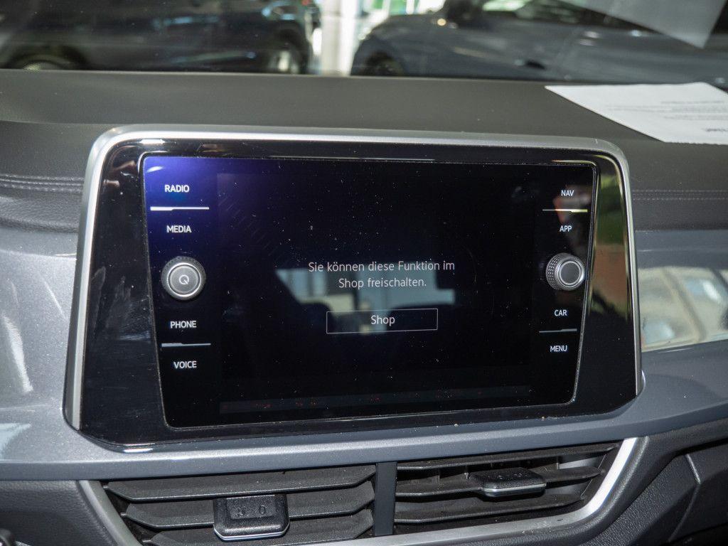 Volkswagen T-Roc 1.5 TSI DSG Style LED Kamera APP ACC SHZG, миниатюра 9