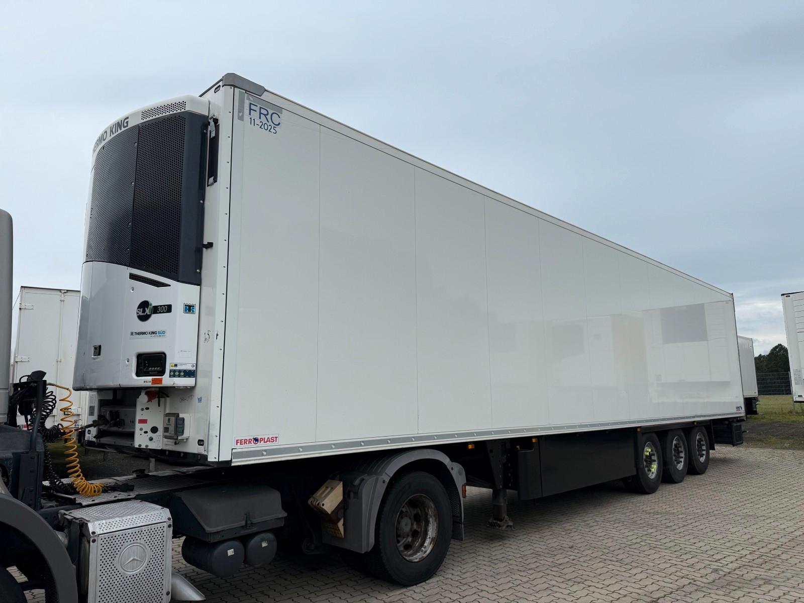 Schmitz Cargobull SKO 24 FPK Cool V 7 Fleischhang Rohrbahn