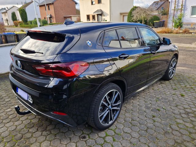 BMW X2 sDrive 18 i M Sport Automatik AHK Garantie