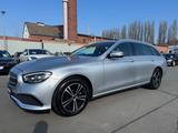 Mercedes-Benz E 220 d*COC*TÜV*NETTO*LED*RFK*NAVI*TLEDER*1HAND - gebrauchte Mercedes-Benz E 220 aus dem Jahr 2023