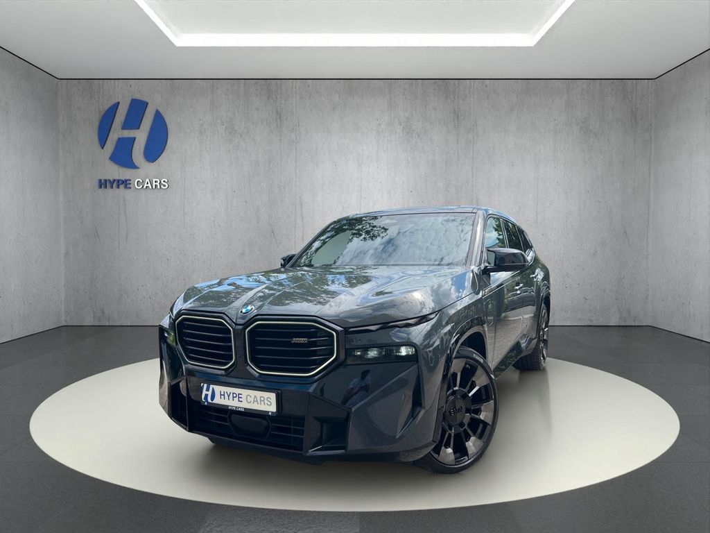 BMW XM