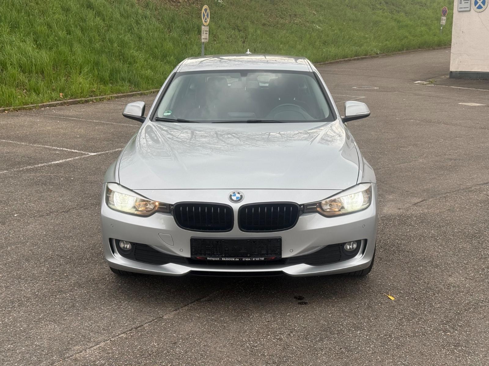 BMW 320 3 Touring 320 d 017640386085