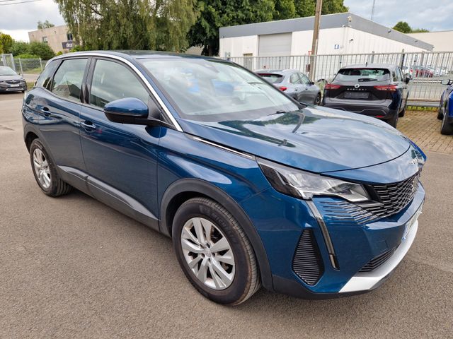 Peugeot 3008 BlueHDi 130 EAT8 Active Business, NAVI, CAM