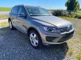Volkswagen Touareg R -Line - Volkswagen Touareg in Augsburg