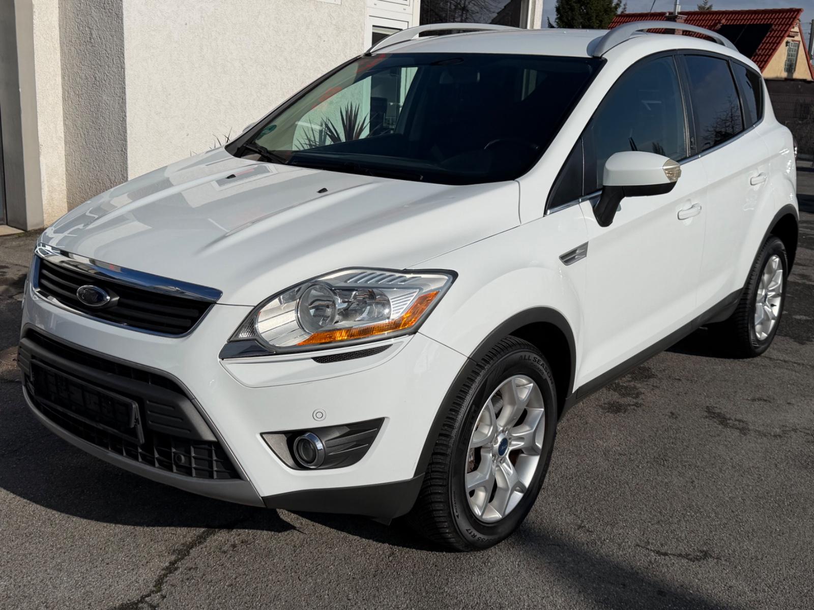 Ford Kuga Champions Edition