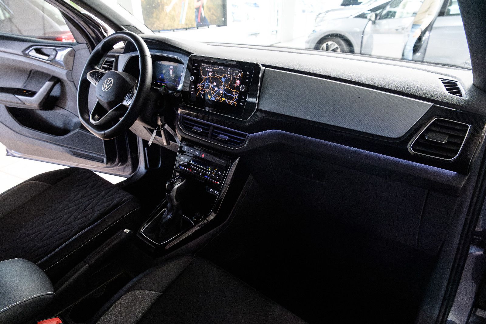 Fahrzeugabbildung Volkswagen T-Cross Goal 1.0 TSI DSG LED+AHK+NAVI+ACC+APP