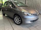 Honda Jazz 1.2 Style*TÜV NEU*KLIMA*NAVI*KAMERA* - Honda Jazz Style mit Benzin-Antrieb
