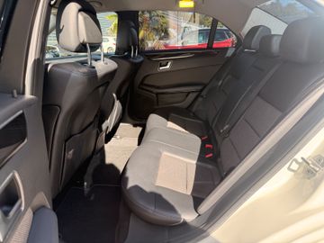 Mercedes E 200 - 7