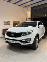 Kia Sportage 1.7 CRDI VGT 2WD Cool - Kia aus 2014 mit Diesel-Antrieb: Kombi