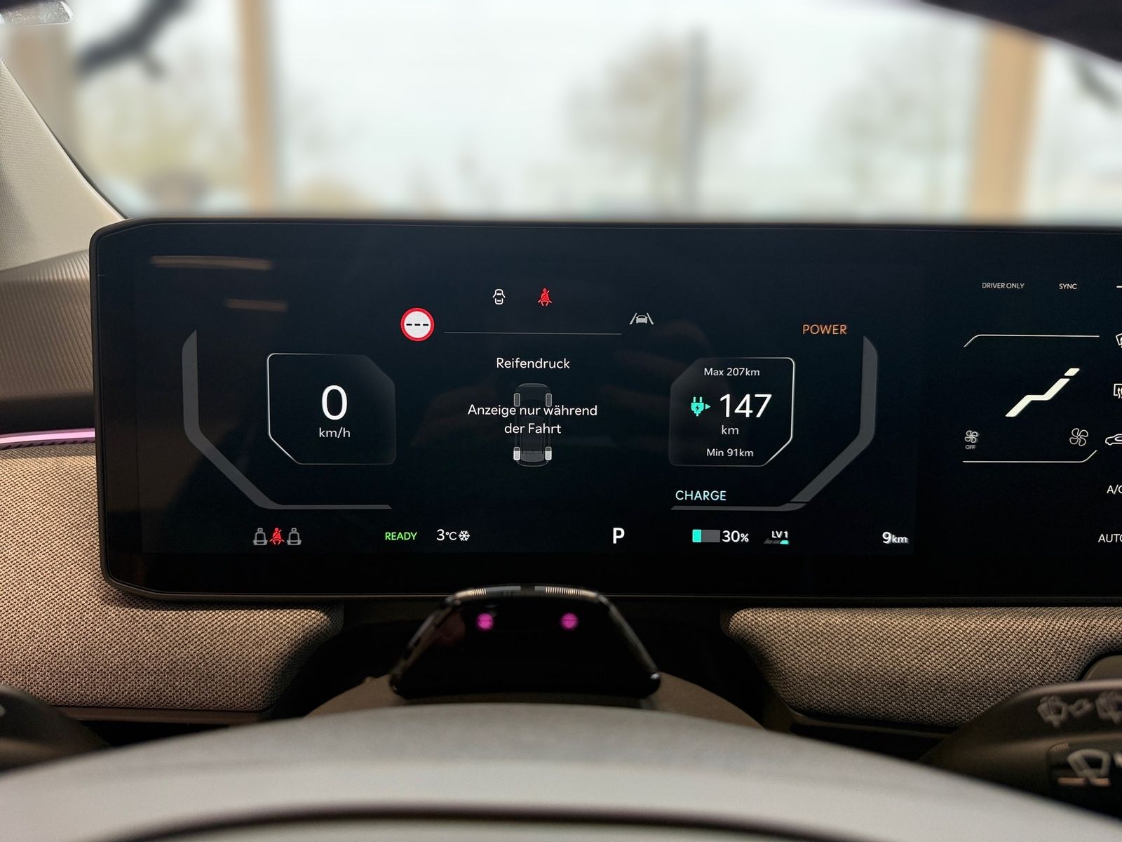 Fahrzeugabbildung Kia EV3 81,4 KWH EARTH WIC UPG DWP 19Z SD