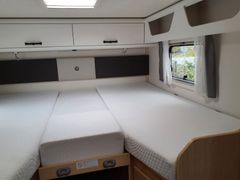 Sunlight T 68, Einzelbetten und Hubbett,Sat automatisch