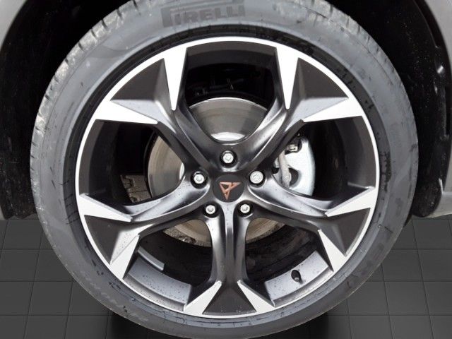 Fahrzeugabbildung CUPRA Formentor 1.5 TSI VZ-PAKET/NAVI/AHK/PARK-ASSIST