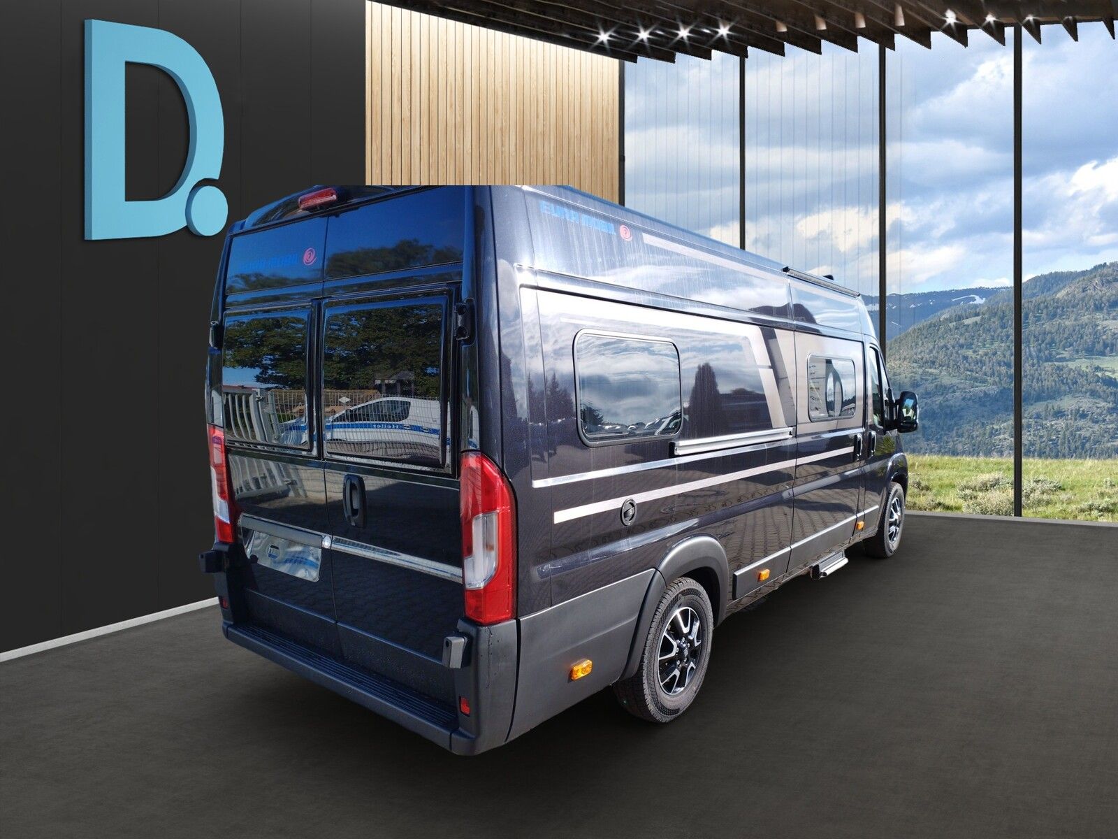 Fahrzeugabbildung Eura Mobil Van V 635 HB RFK, Captain-Chair-Sitze, Skyroof