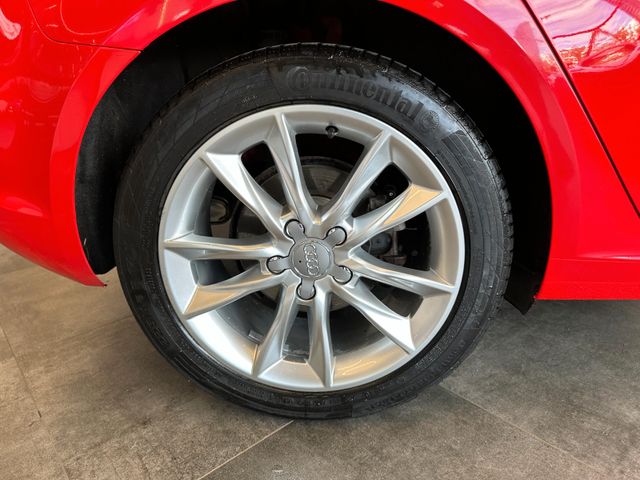 Audi A3 *Sportback*Tempo*Navi*AHK*Xenon*2-Zonen*