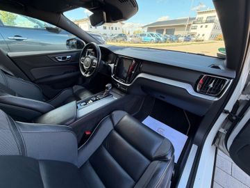 Volvo V60 - 11