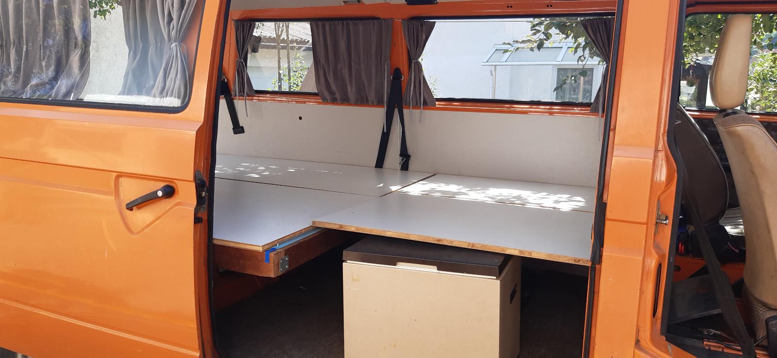 Volkswagen VW-Bus Transporter T3 Camper Orange TÜV Oldtimer