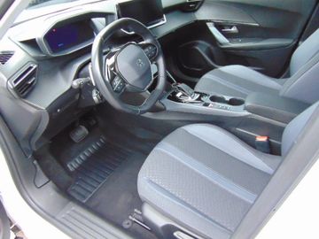 Bild 8 Peugeot 2008 Allure