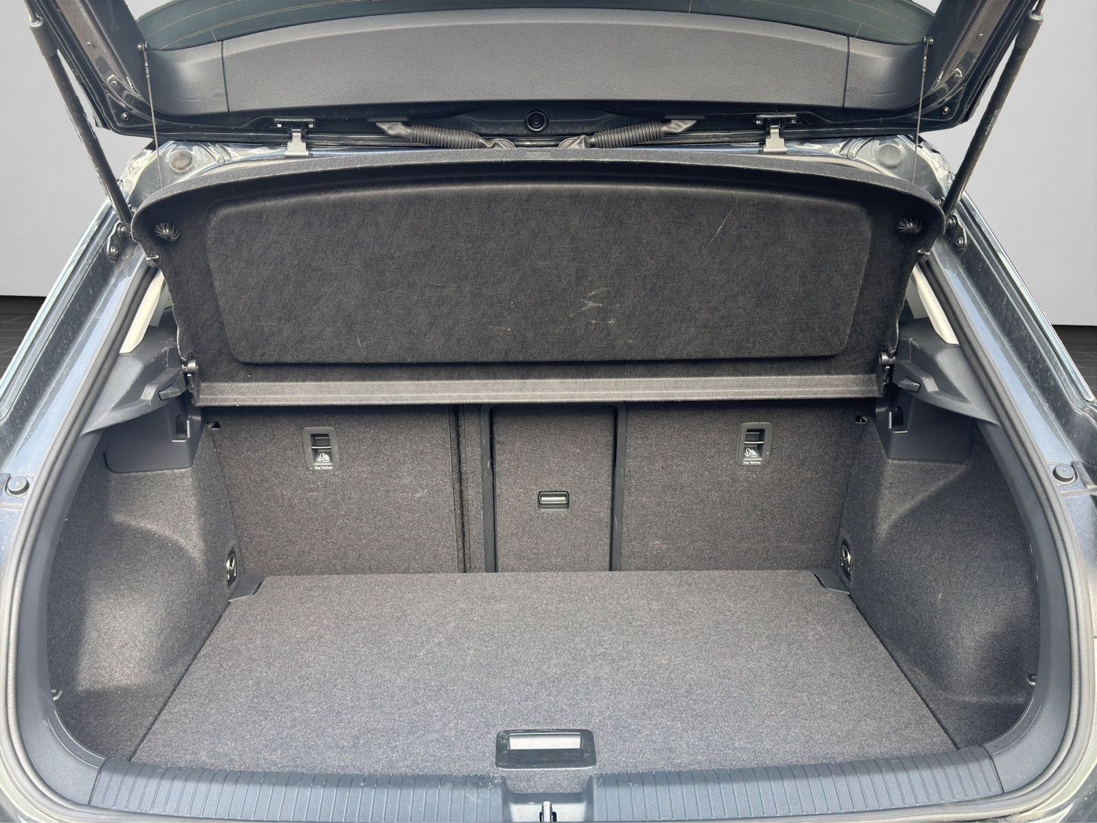 Volkswagen T-Roc - Bild 16