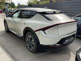 Kia EV6 77,4 kWh Leder Memory Meridian ACC LED 4xSHZ - gebrauchte Kia EV6 aus dem Jahr 2024