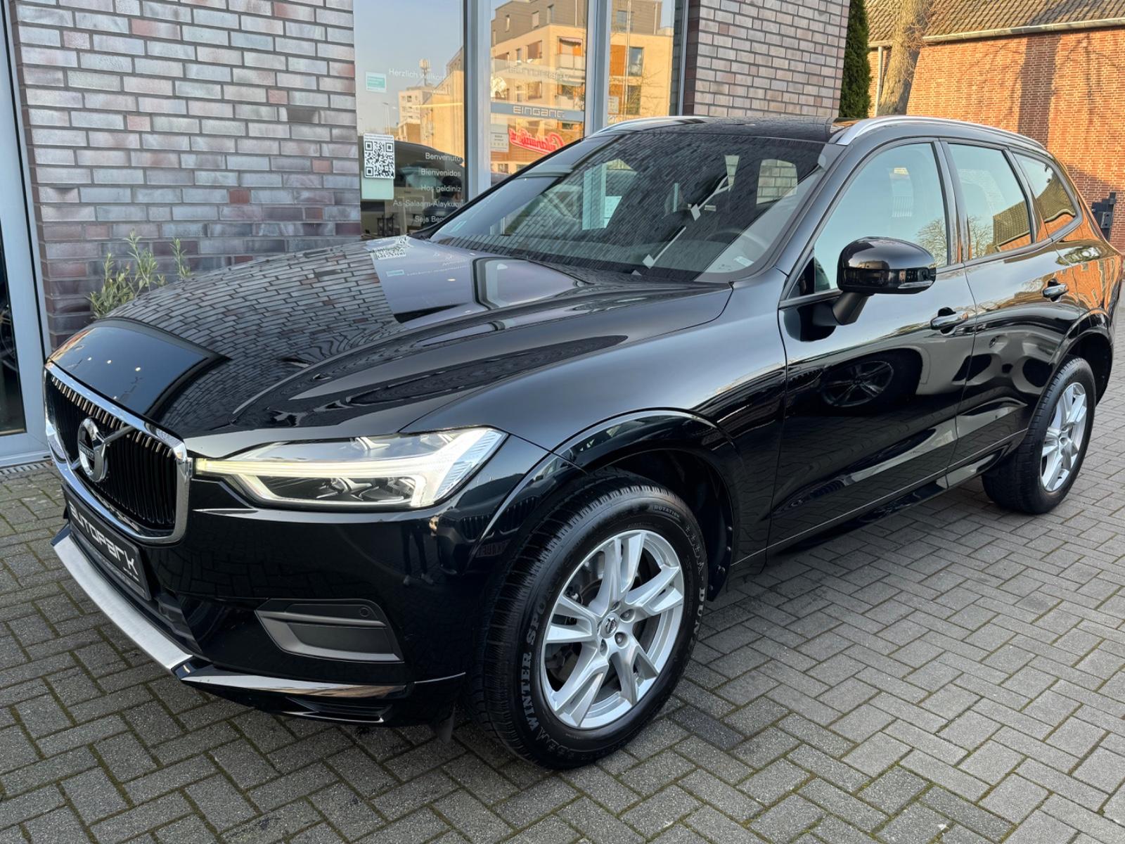 Volvo XC60 D4 AWD Momentu CarPlay Sensus adapt.LED 20"