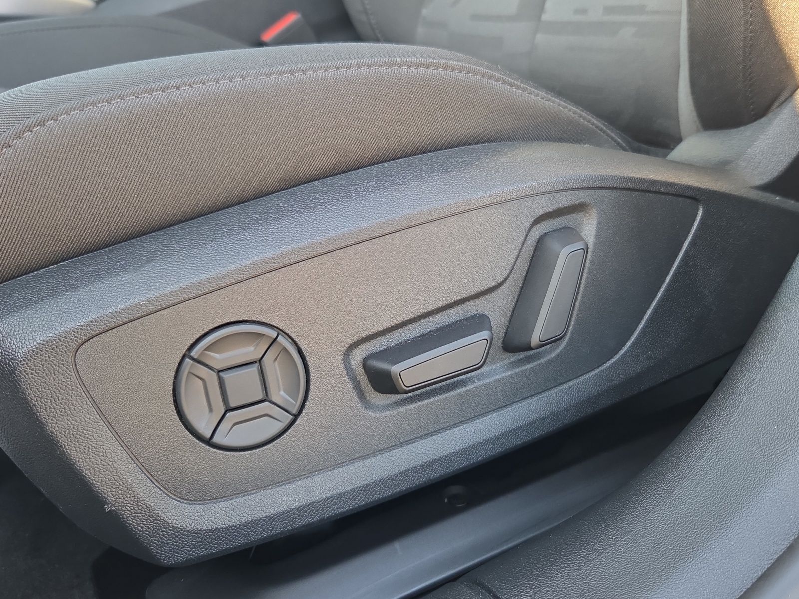 Audi A6 - Bild 14