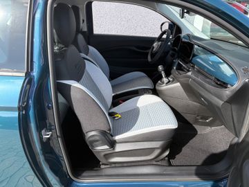 Fahrzeugabbildung Fiat 500 1.0 Hybrid FireFly  Torino Temp LED CarPlay