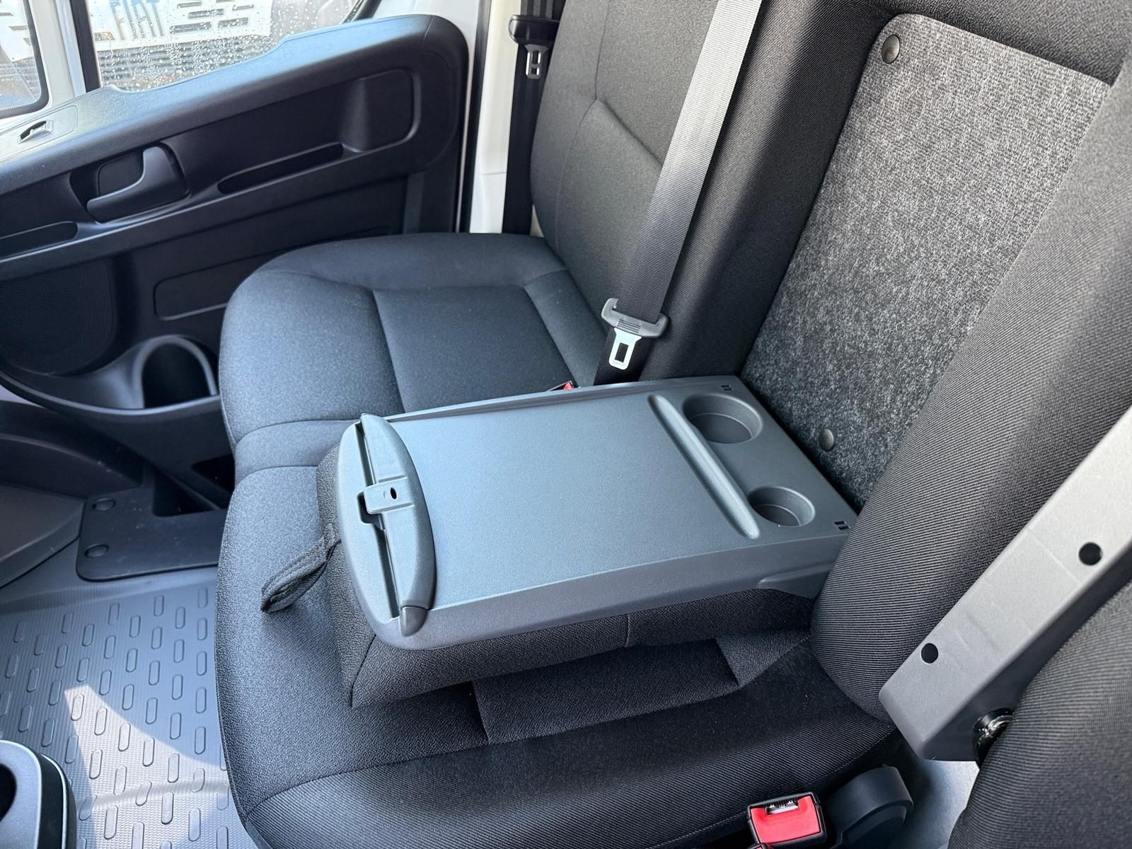 Fahrzeugabbildung Fiat Ducato L2H2 Kastenwagen 140 MT6