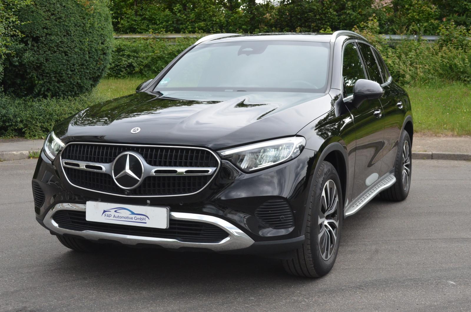 Mercedes-Benz GLC 220 d 4Matic Avantgarde Advanced HUD TOP