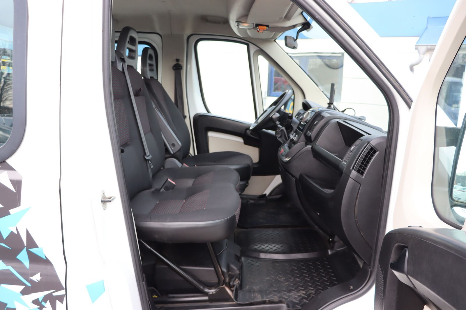 Fahrzeugabbildung Citroën Jumper 2.2d DOKA Kipper 7 Sitzer 1. Hand