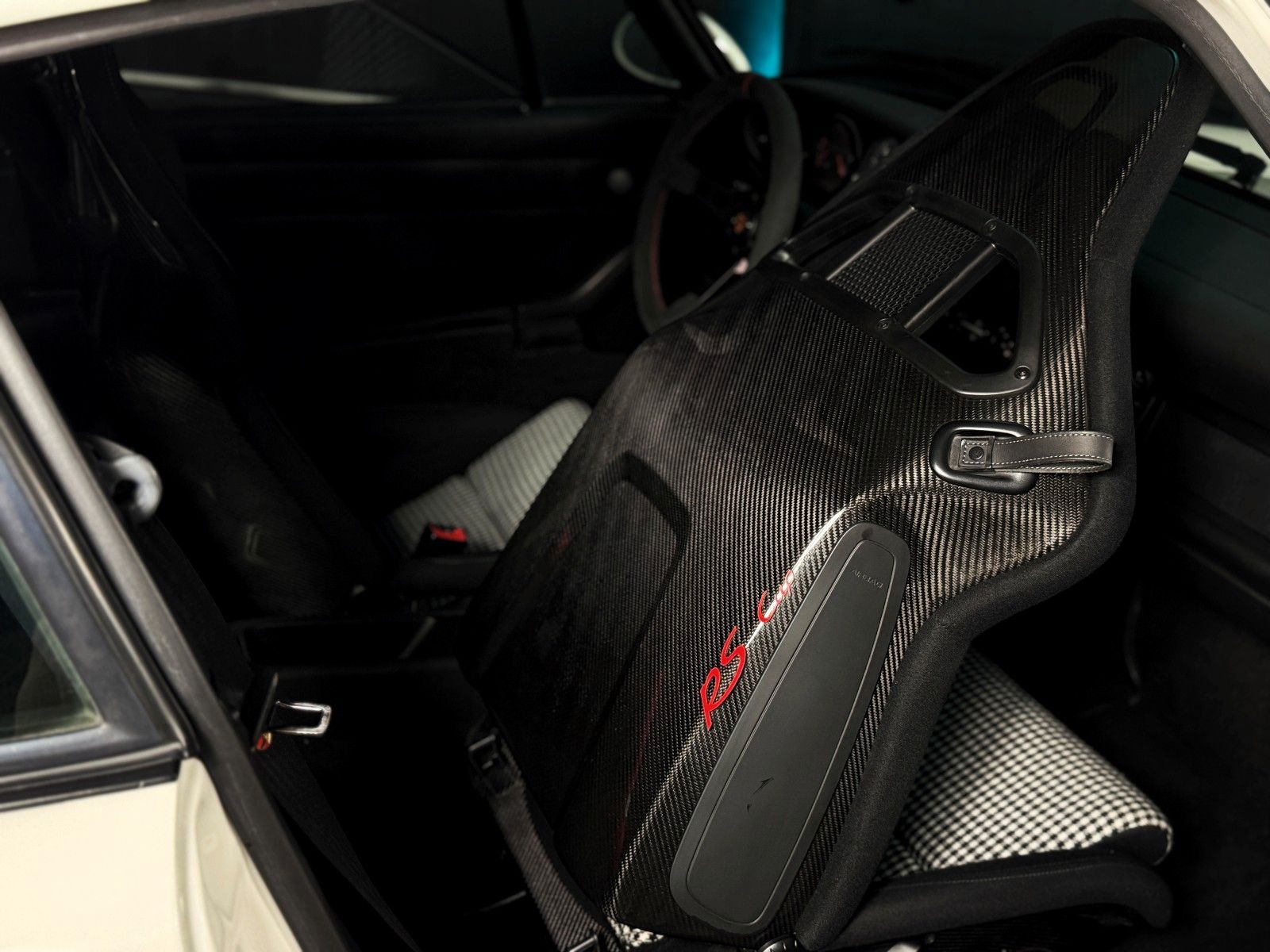 Fahrzeugabbildung Porsche 993 RS Nachbau 3,8L + 325 PS + Komplett umbau