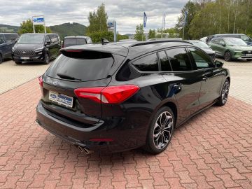 Ford Focus - 4