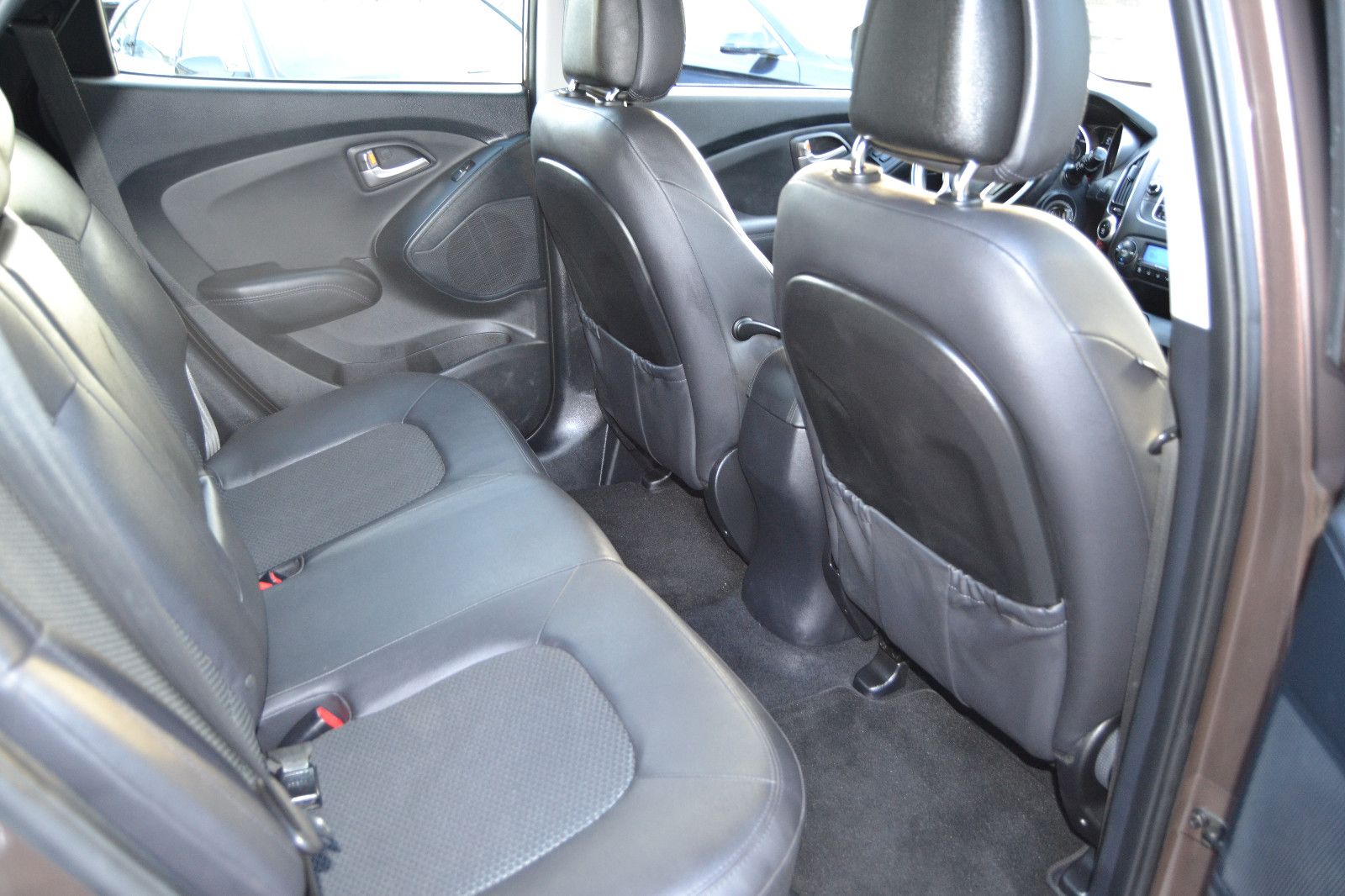 Fahrzeugabbildung Hyundai ix35 1.6 Comfort blue 2WD/Teilleder/TÜV NEU/