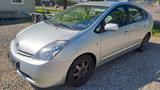 Toyota Prius Sol - Toyota Prius aus 2005 mit Hybrid-Antrieb